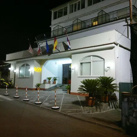 中央公园酒店 酒店 3*